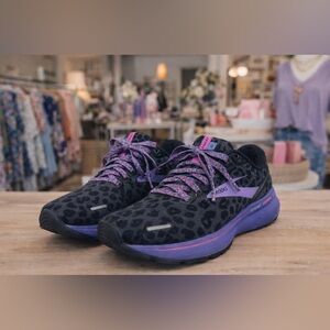 Brooks Ghost 14 Leopard Print Running Shoes Black Purple Size 8